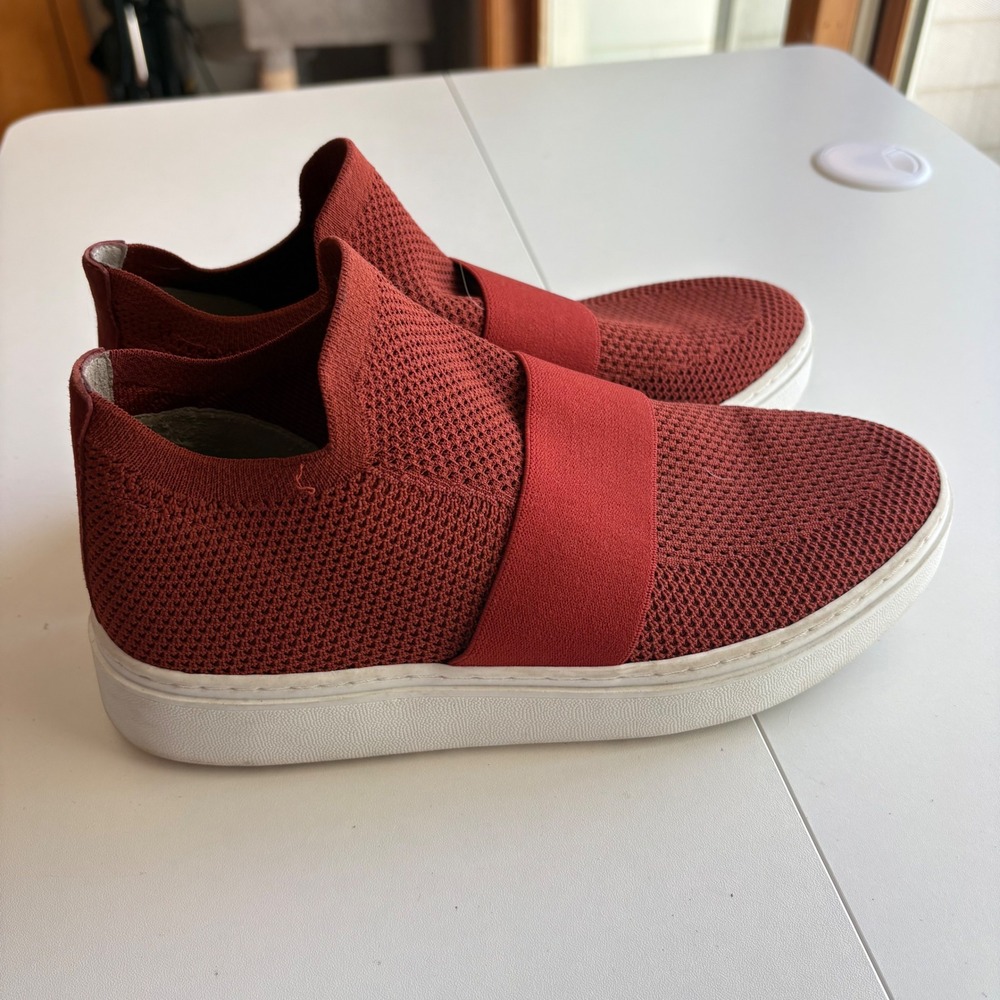 Eileen Fisher Knit Slip On Sneakers Womens 9 Red Elastic Strap Platform Shoes